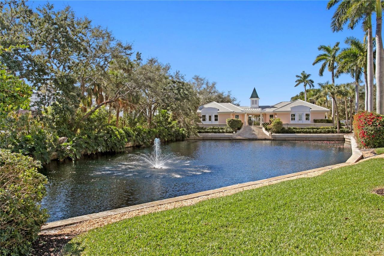 4971 Bacopa Lane S, Unit 703, Saint Petersburg, FL 33715 Photo