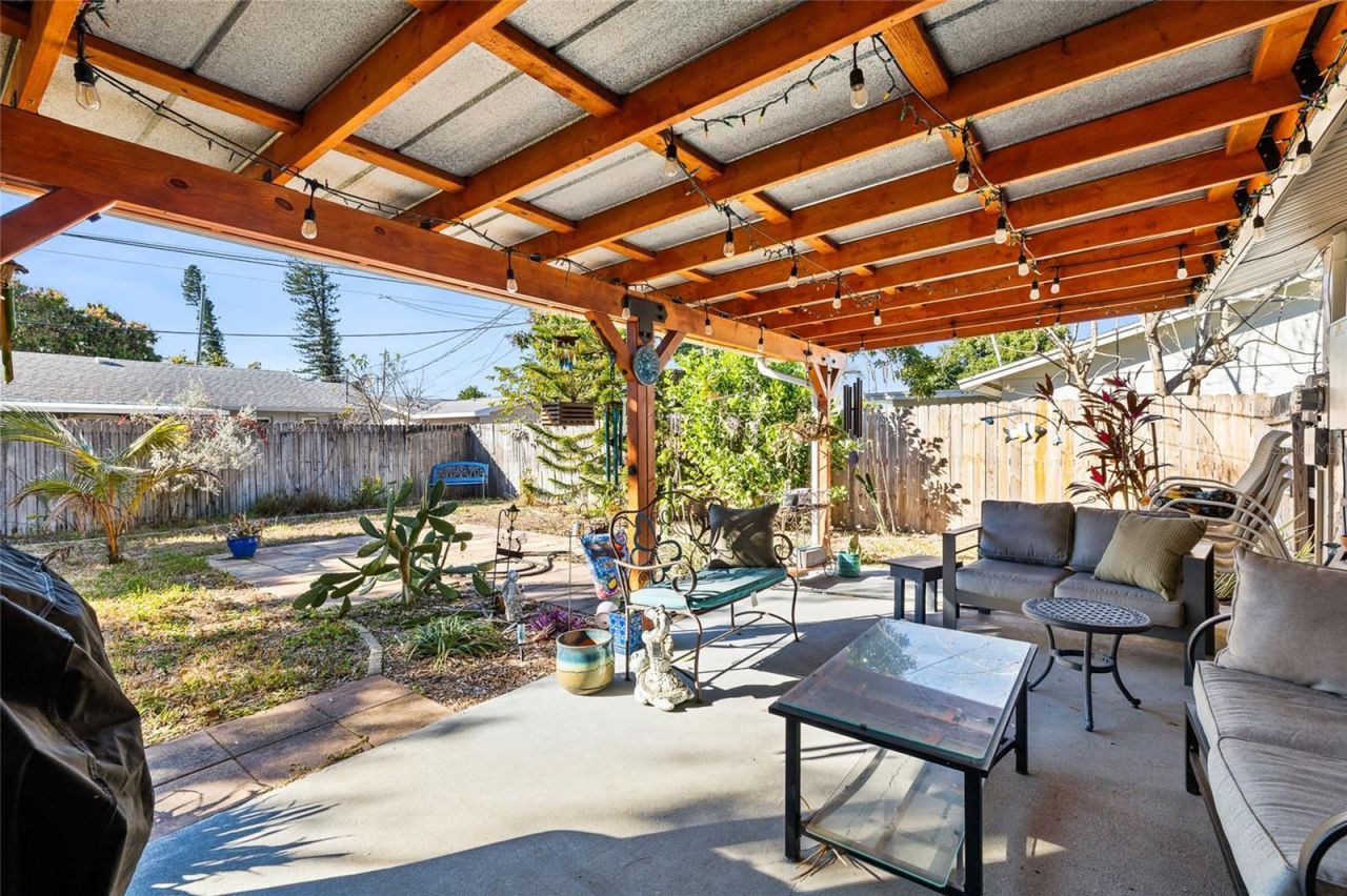 6801 15th Street S, Saint Petersburg, FL 33705 Photo