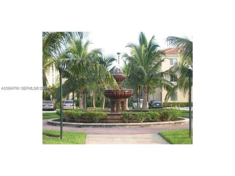2548 Centergate Dr, Unit 203, Miramar, FL 33025 Photo
