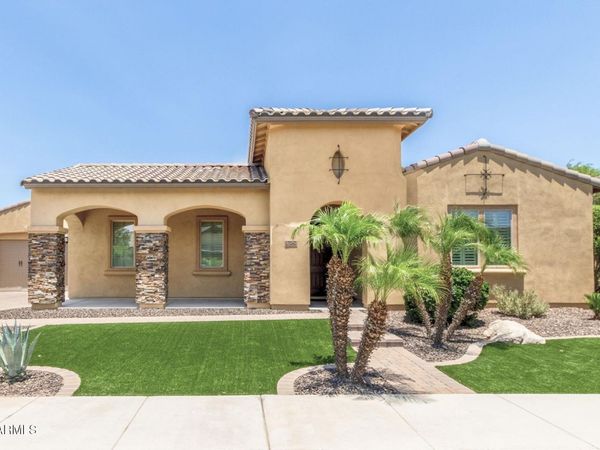 7242 W ROWEL Road, Peoria, AZ 85383