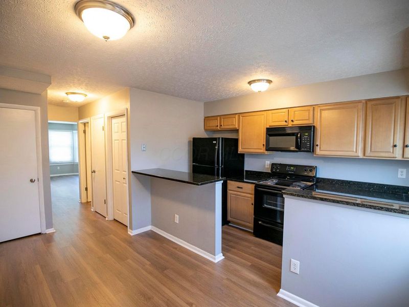 1098-1100 Highland Street, Columbus, OH 43201 Photo 5