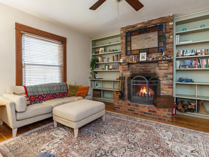 76 E Lakeview Avenue, Columbus, OH 43202 Photo 10