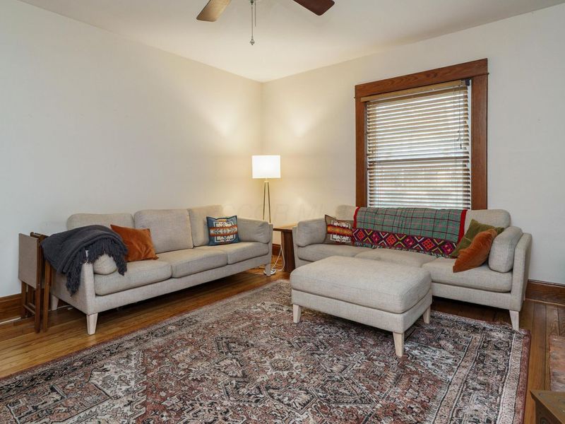 76 E Lakeview Avenue, Columbus, OH 43202 Photo 11