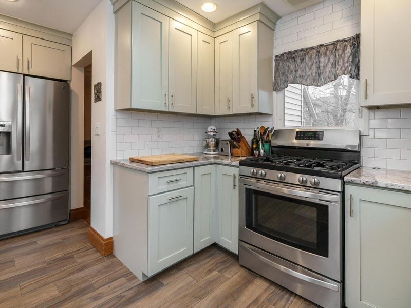 76 E Lakeview Avenue, Columbus, OH 43202 Photo 19