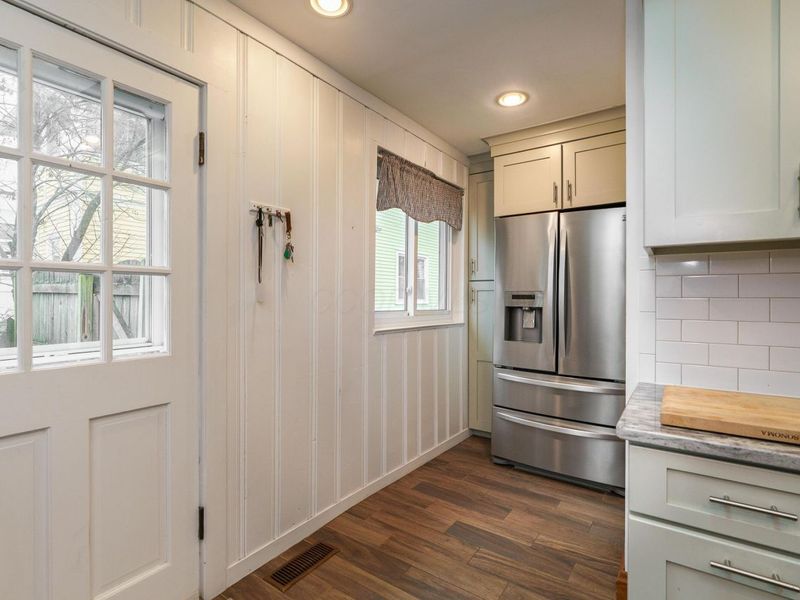 76 E Lakeview Avenue, Columbus, OH 43202 Photo 21