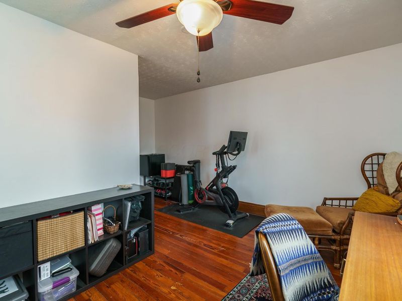 76 E Lakeview Avenue, Columbus, OH 43202 Photo 32