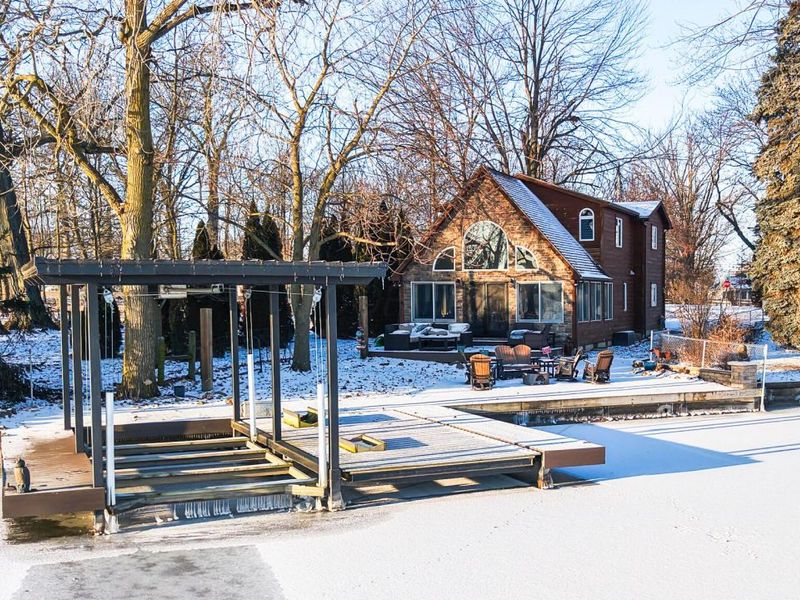 9895 Fairview Avenue, Lakeview, OH 43331 Photo 1