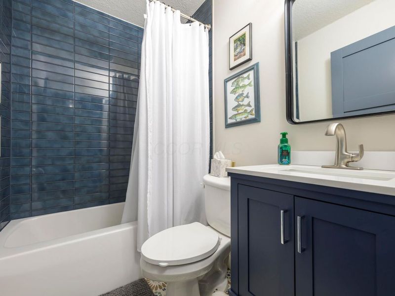 9895 Fairview Avenue, Lakeview, OH 43331 Photo 27