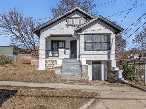 1406 E 45th Street, Kansas City, MO 64110