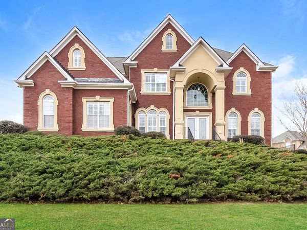 316 Thistlewood Run, Mcdonough, GA 30252