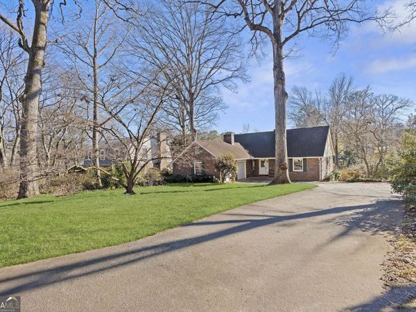 4251 Tuckersham Lane, Tucker, GA 30084