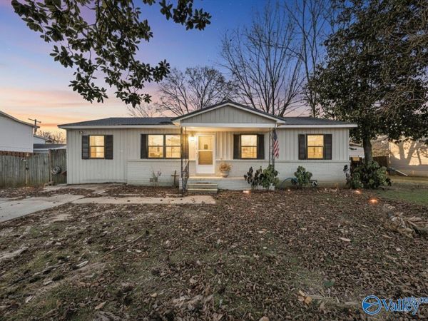 315 Bobwhite Drive, Decatur, AL 35601