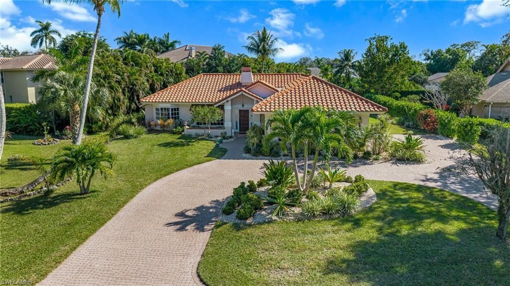 1930 Blackstone Cir, Naples, FL 34109 Photo
