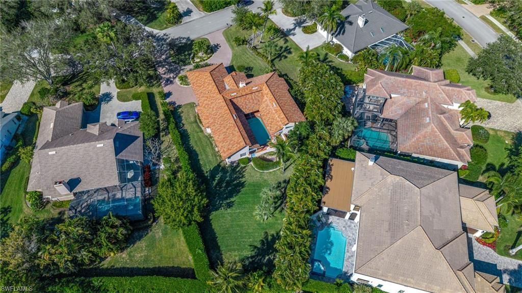 1930 Blackstone Cir, Naples, FL 34109 Photo