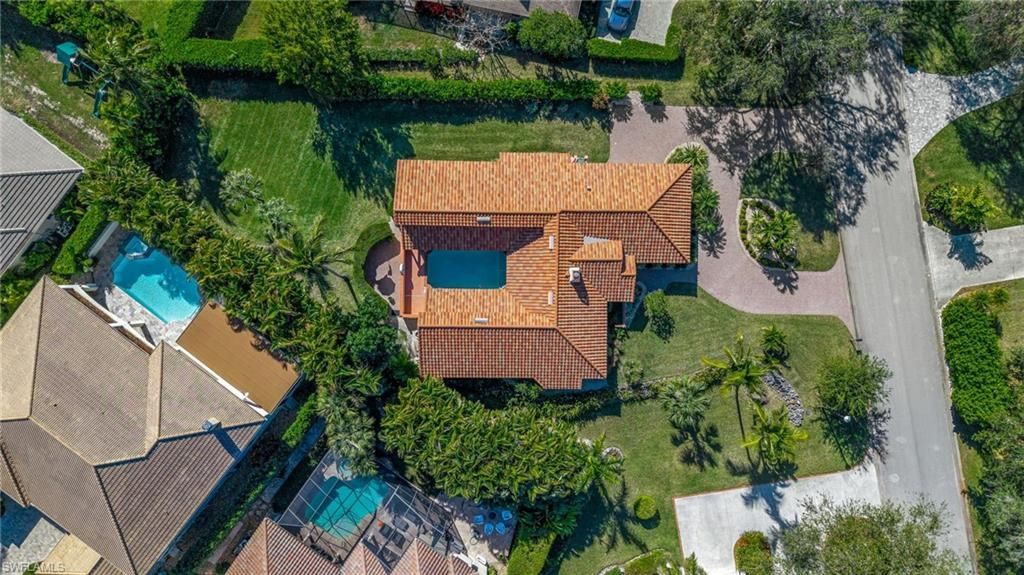 1930 Blackstone Cir, Naples, FL 34109 Photo