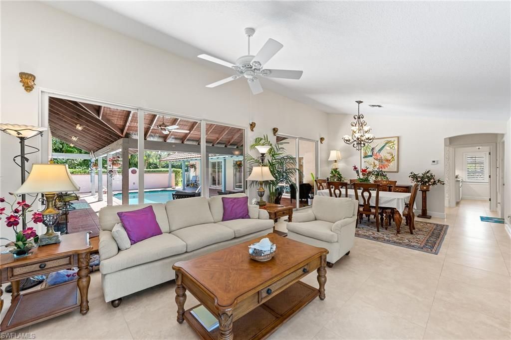 1930 Blackstone Cir, Naples, FL 34109 Photo