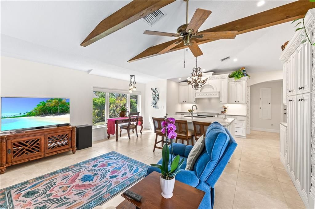 1930 Blackstone Cir, Naples, FL 34109 Photo
