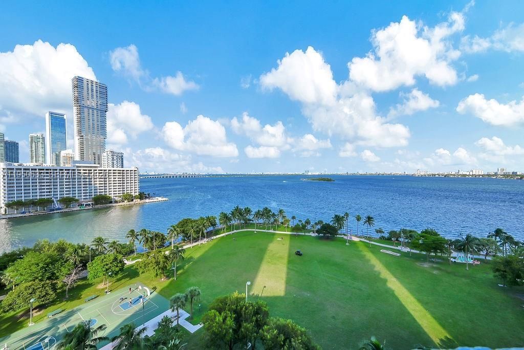 1900 N Bayshore Dr, Unit 5103, Miami, FL 33132 Photo