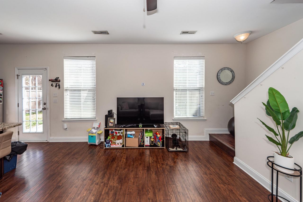 254 Chemistry Circle Photo 13