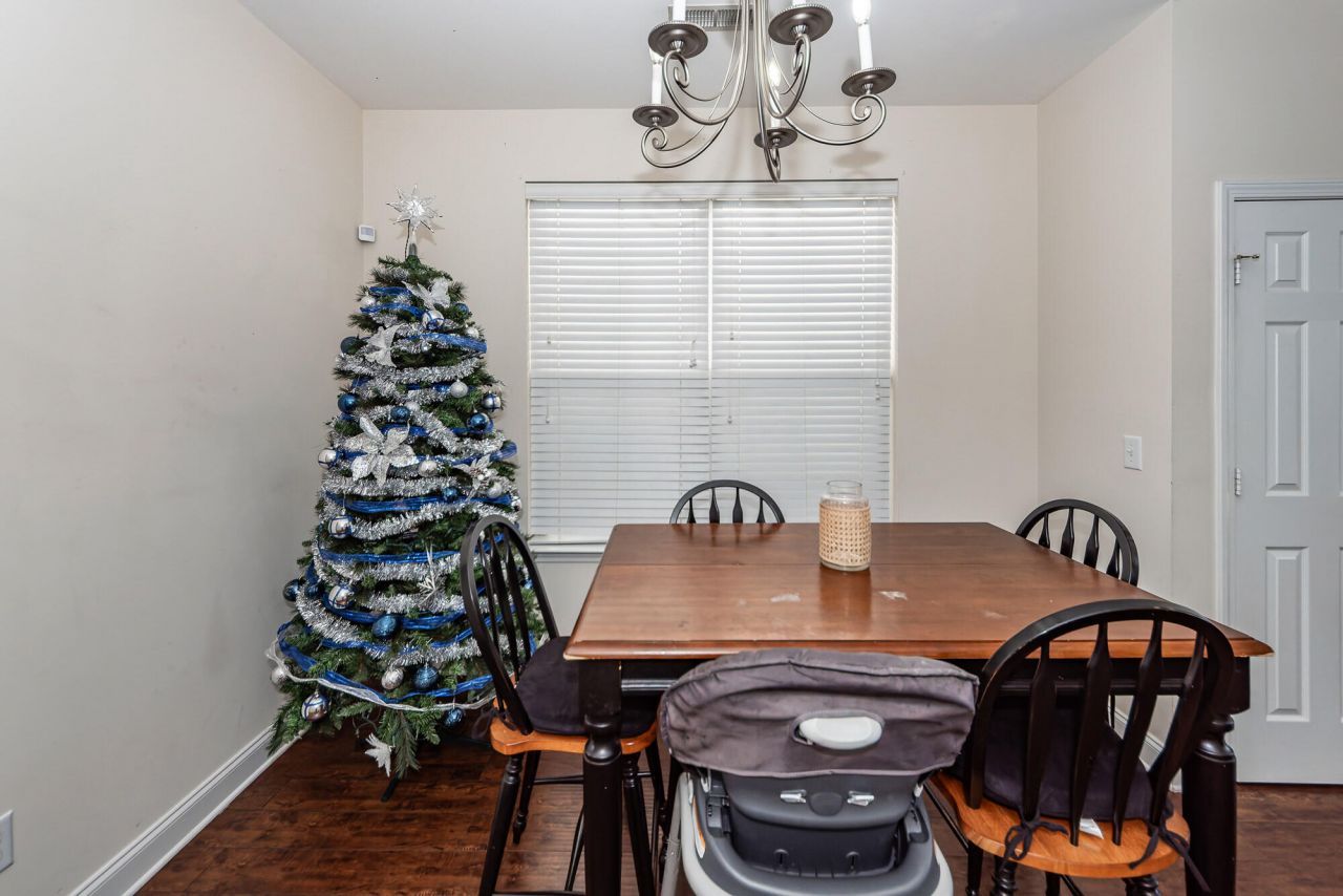 254 Chemistry Circle Photo 5