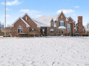 8399 Potter Road, Clayton Twp, MI 48433