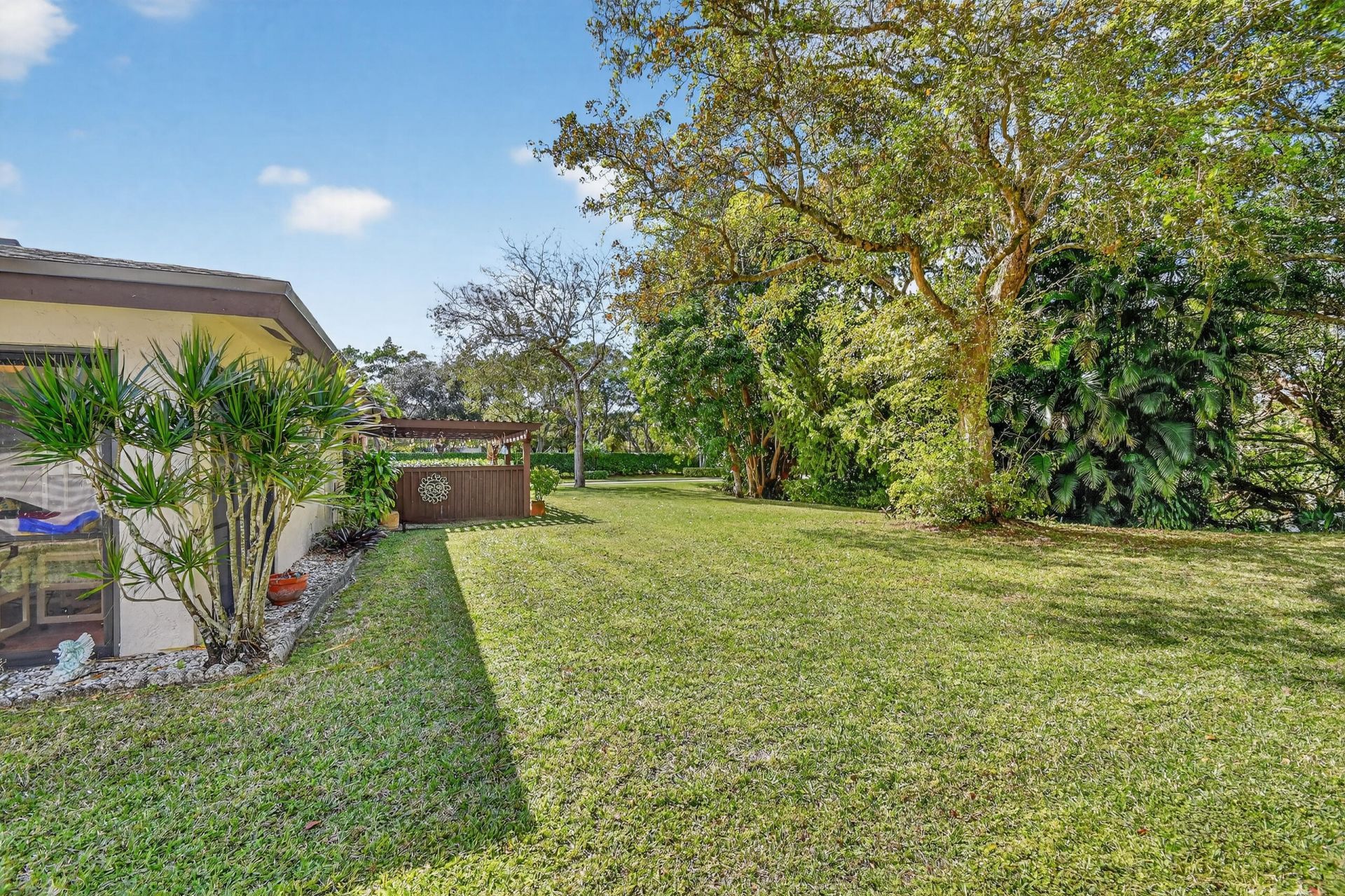 5199 Rose Hill Drive, Boynton Beach, FL 33437 Photo