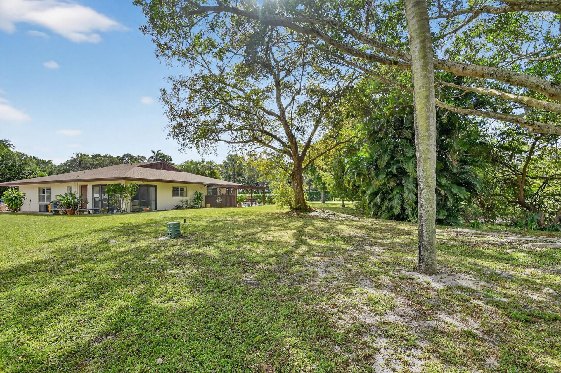 5199 Rose Hill Drive, Boynton Beach, FL 33437 Photo