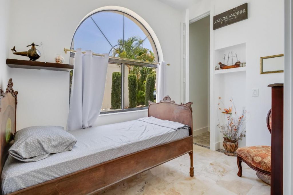 6590 Fountains Circle, Lake Worth, FL 33467 Photo