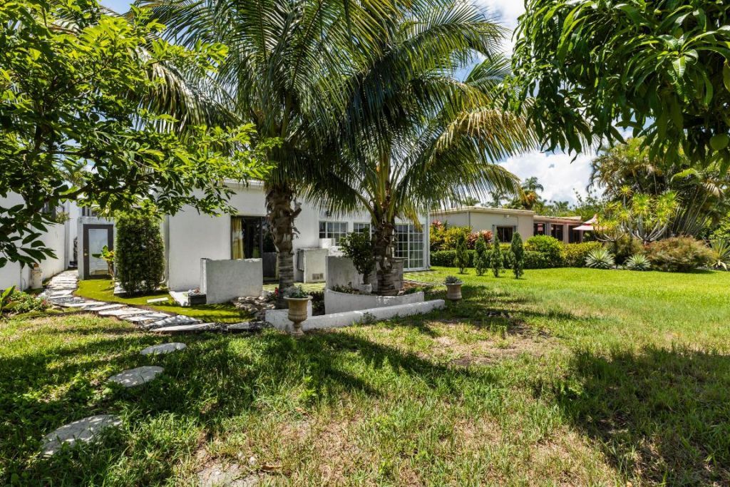 6590 Fountains Circle, Lake Worth, FL 33467 Photo