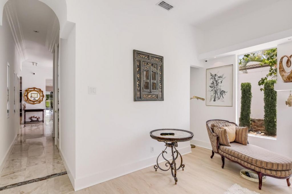 6590 Fountains Circle, Lake Worth, FL 33467 Photo