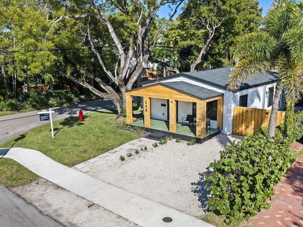 648 NE 16th Ter, Fort Lauderdale, FL 33304