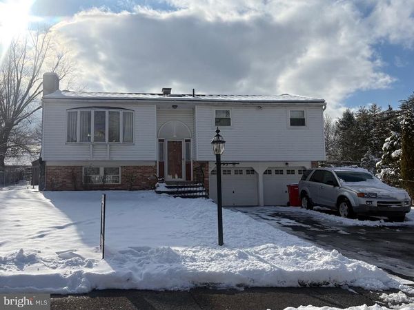 1493 MAGUIRE LANE, WARMINSTER, PA 18974