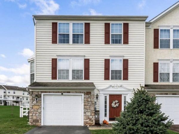 117 N SAVANNA DRIVE, POTTSTOWN, PA 19465