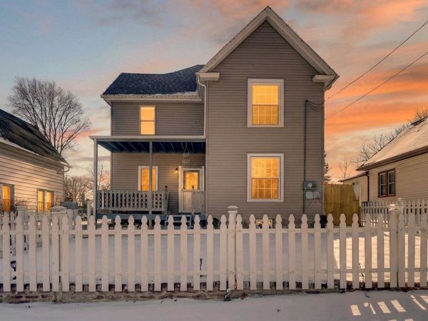 730 Island Avenue, ROCKFORD, IL 61102