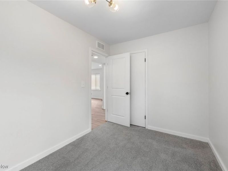 13410 Wainfleet Avenue, Cleveland, OH 44135 Photo 15