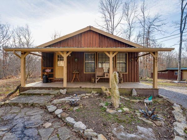 123 Powers Lane, Pikeville, TN 37367