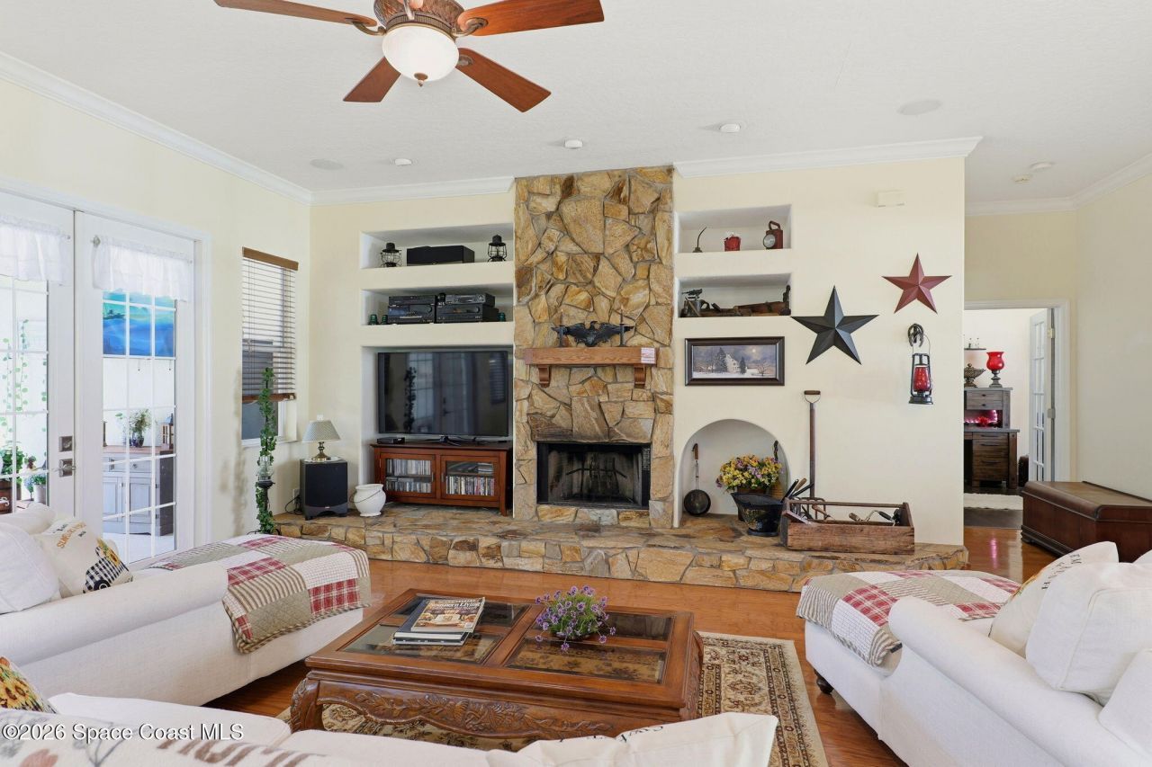 5696 Cypress Creek Drive, Grant, FL 32949 Photo