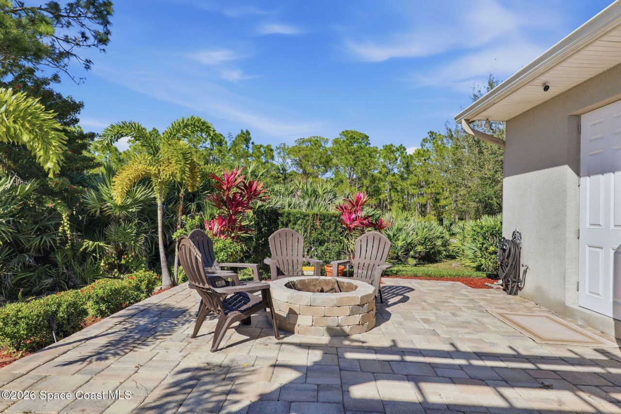 5696 Cypress Creek Drive, Grant, FL 32949 Photo