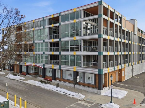 128 Henry Street, Unit 307, Saratoga Springs, NY 12866