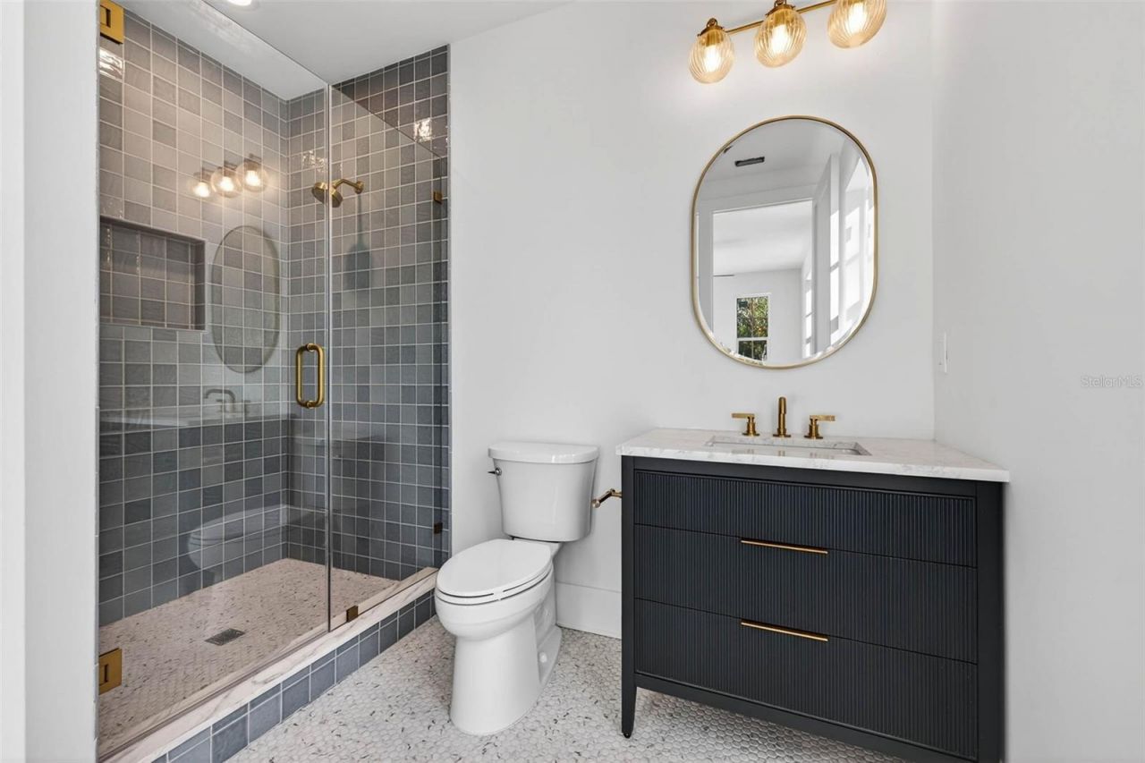 8101 Country Club Road N, Saint Petersburg, FL 33710 Photo