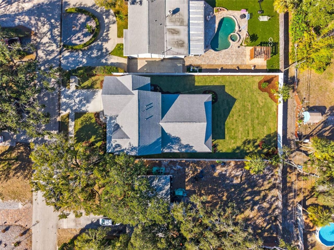 8101 Country Club Road N, Saint Petersburg, FL 33710 Photo