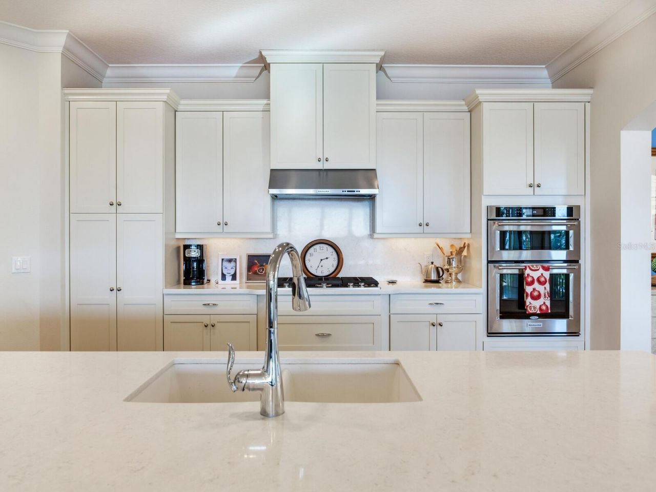 5707 Yeats Manor Drive, Unit 201, Tampa, FL 33616 Photo