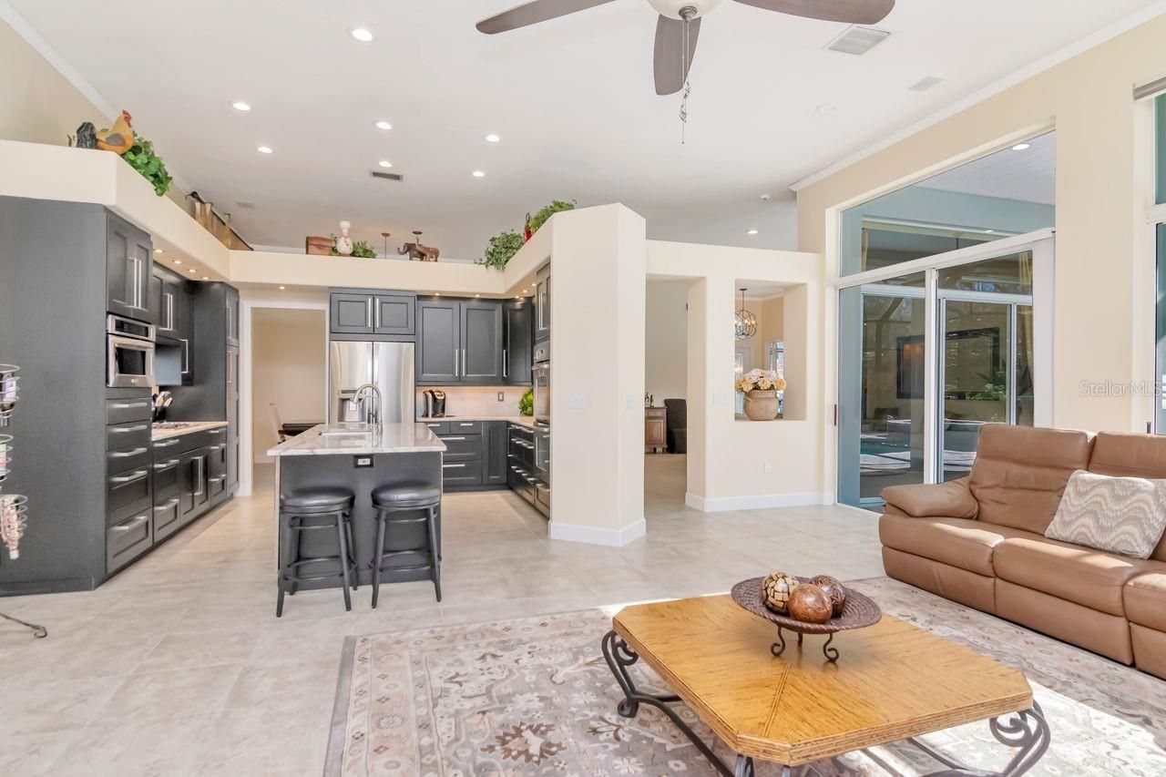 18916 Saint Laurent Drive, Lutz, FL 33558 Photo