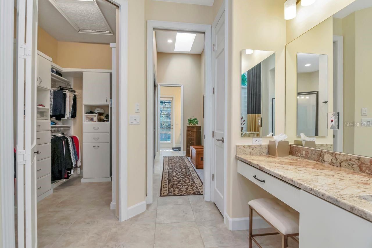 18916 Saint Laurent Drive, Lutz, FL 33558 Photo