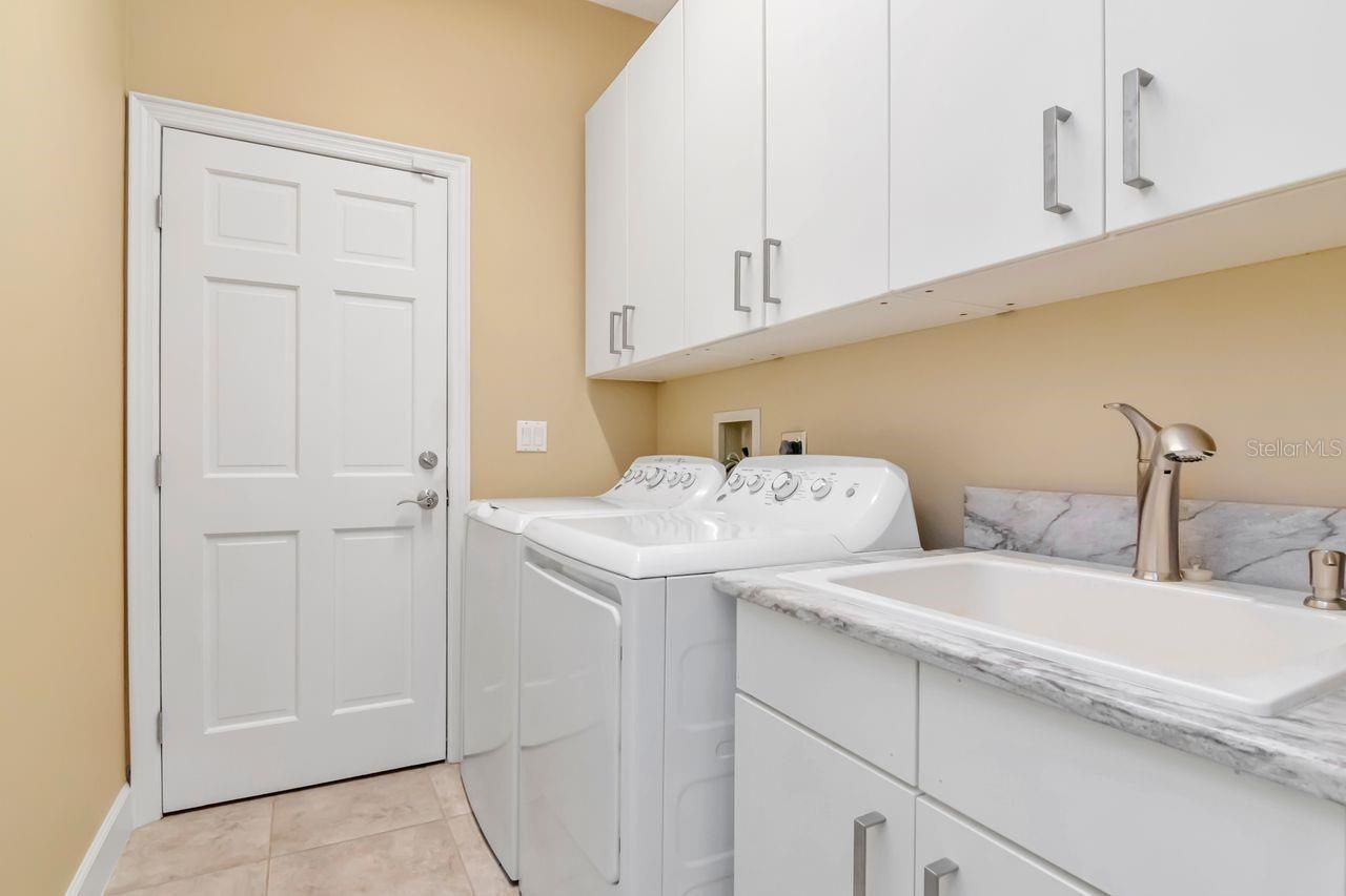 18916 Saint Laurent Drive, Lutz, FL 33558 Photo