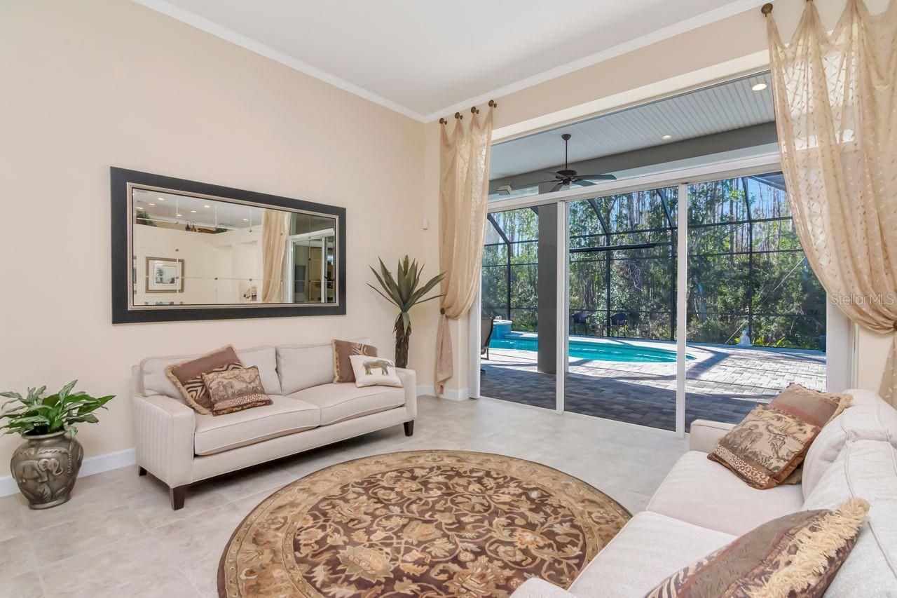 18916 Saint Laurent Drive, Lutz, FL 33558 Photo