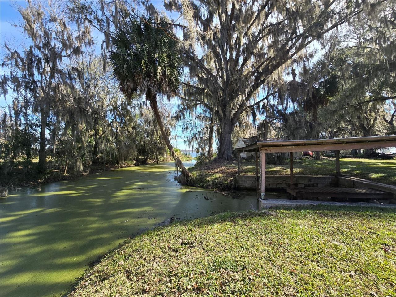 2346 Cr 401, Lake Panasoffkee, FL 33538 Photo