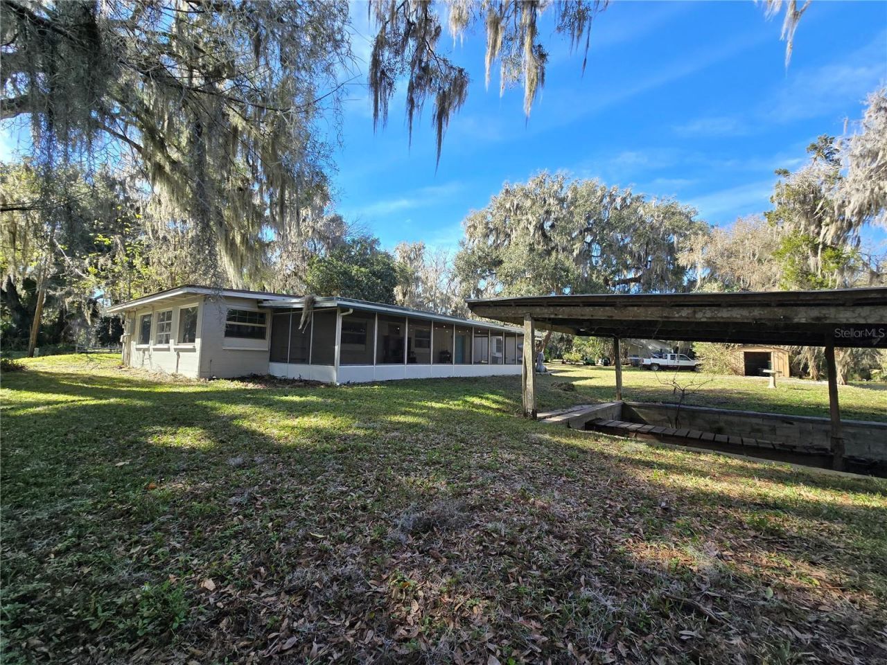 2346 Cr 401, Lake Panasoffkee, FL 33538 Photo
