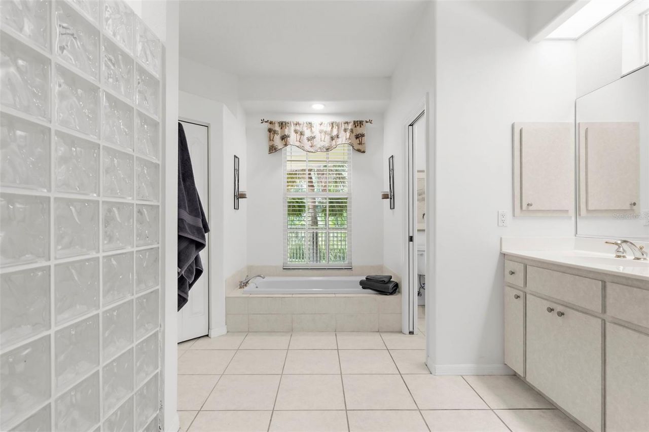 710 N River Road, Venice, FL 34293 Photo