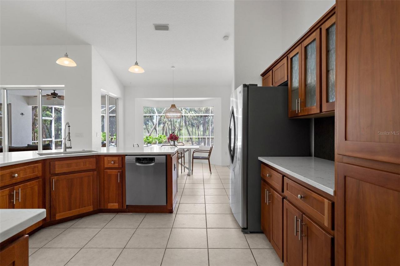 710 N River Road, Venice, FL 34293 Photo